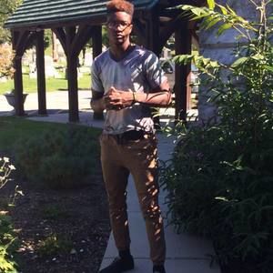 Meet your Posher, Warren