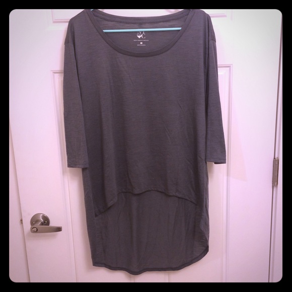 3/4 Sleeve High Low Top