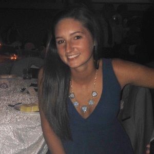 Meet your Posher, Elizabeth