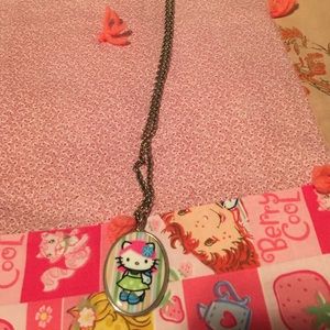 Hello kitty x Tarina Tarantino