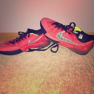 Nike KD basketball shoes