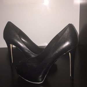Guess stilettos. Never worn.