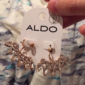 Aldo ear jackets - NWT! 💎