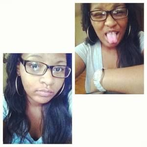 Meet your Posher, Carlitta