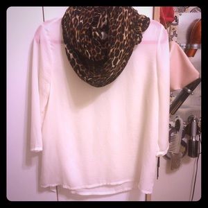 Cream 3/4 sleeve express top