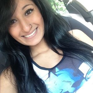 Meet your Posher, Hannah