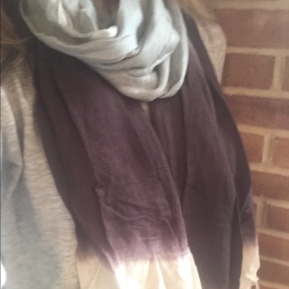 Ombré gray, plum, & cream fridge wrap scarf