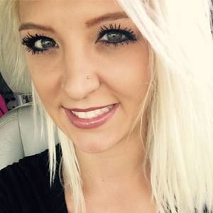 Meet your Posher, Holly