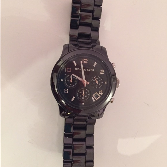 Michael Kors Watch - Picture 2 of 2