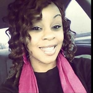 Meet your Posher, Cornelia