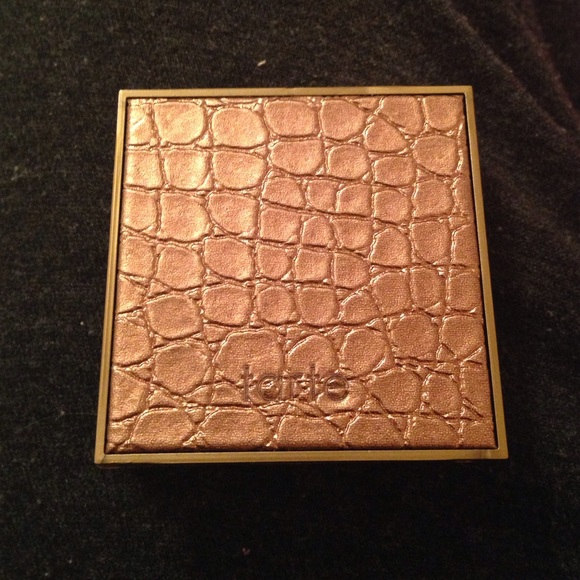tarte Amazonian clay small size