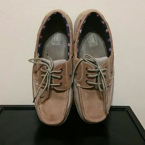 ***SOLD*** Boat Shoes