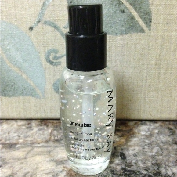 Mary Kay Night Solution.