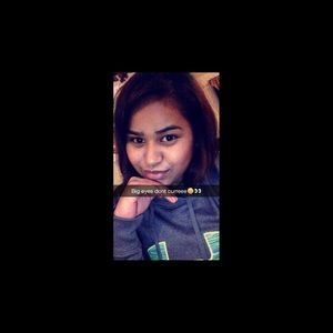 Meet your Posher, Hellen