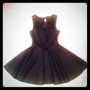 Black cage top flare bottom