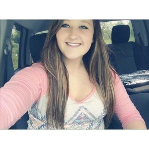 Meet your Posher, Lexi