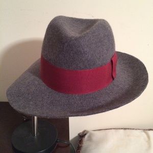 Pac Sun grey fedora hat