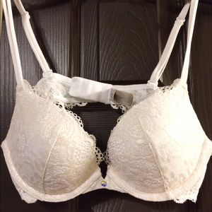 Victoria's secret bra