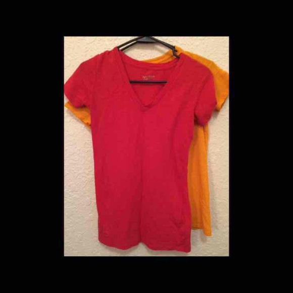 V-Neck bundle - Picture 2 of 2