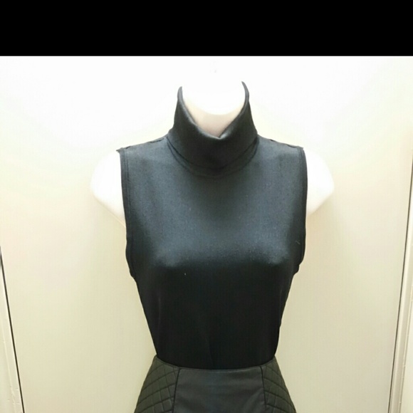 Knit Top - Picture 4 of 4