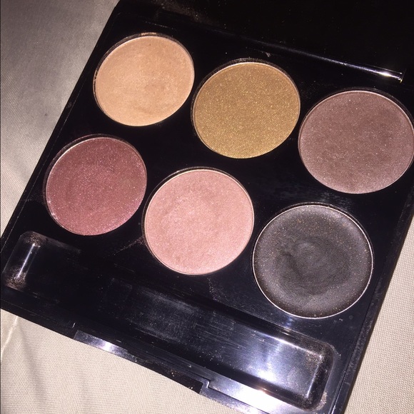 Eyeshadow palettes bundle