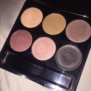 Eyeshadow palettes bundle