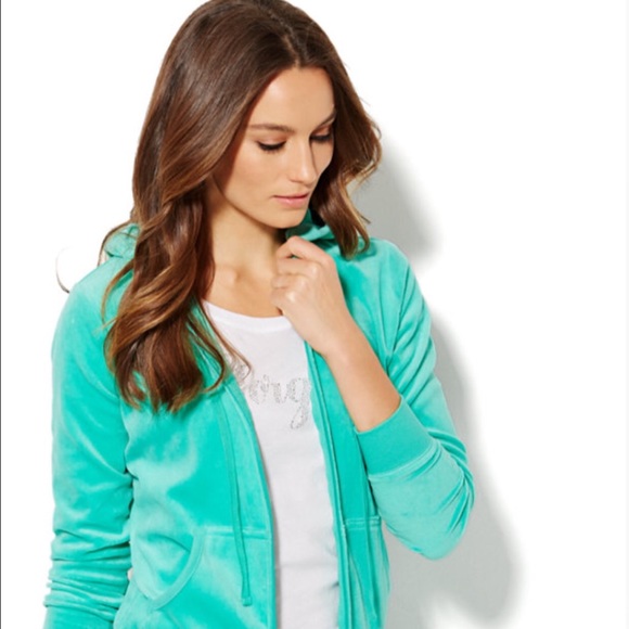 New York & company Lounge-Velour hoodie jacket 👙