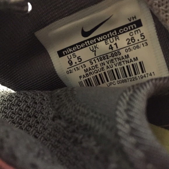 Grey and Coral Nike Roshe Runs - Picture 3 of 4