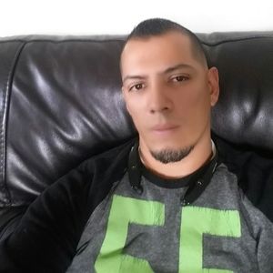 Meet your Posher, Julian