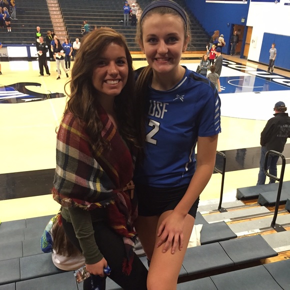 Meet your Posher, Caley - Picture 1 of 1