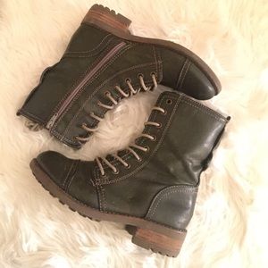 Call it Spring Combat boots