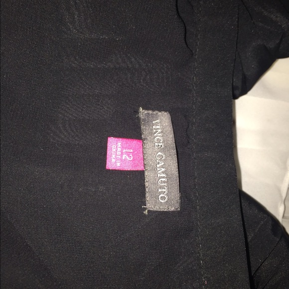 SOLD LOCALLY - Vince Camuto - Picture 3 of 3