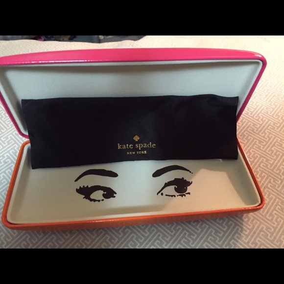 Authentic Kate Spade hard case - Picture 1 of 2