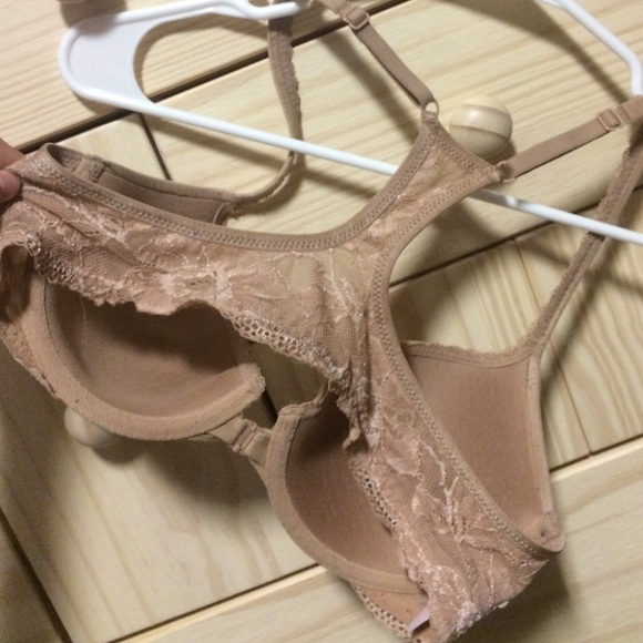 Nude bra, soft lining, worn once to try on. - Picture 4 of 4