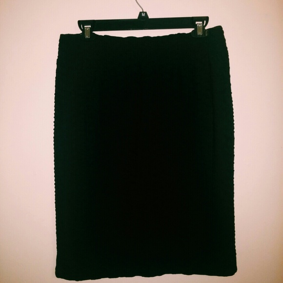 Zac & Rachel - NWOT BLACK SKIRT