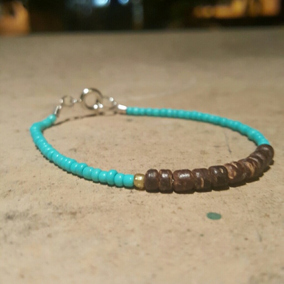Wood and Turquoise Beaded Bracelet