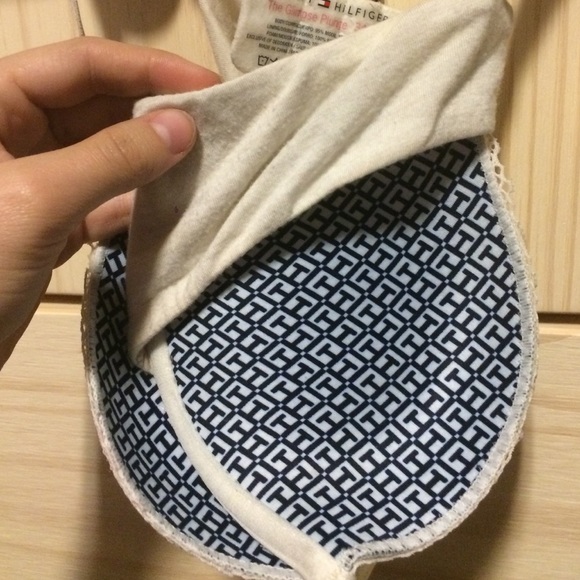 Push-up bra, soft, bows and lace trim. - Picture 4 of 4