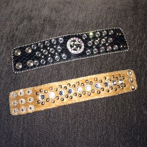 Blingy button bracelets