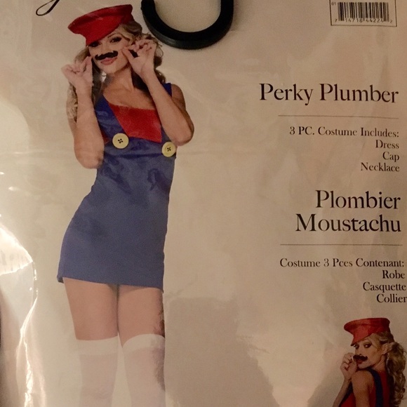 Woman Mario costume