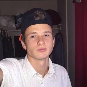 Meet your Posher, Liam