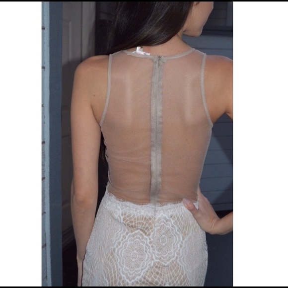 Luxxel Eyelash Lace mini dress - Picture 2 of 2