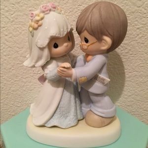 Precious Moments Figurine:Bride dancing w/ Father