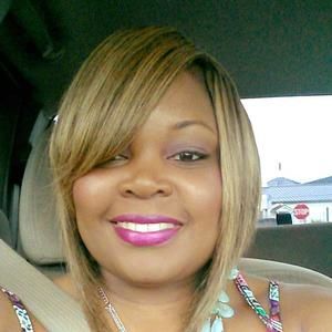 Meet your Posher, Lakeisha