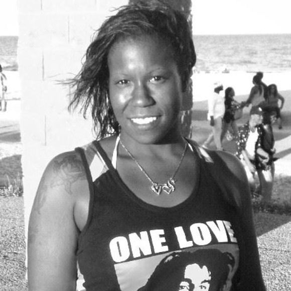 Meet your Posher, Shayla