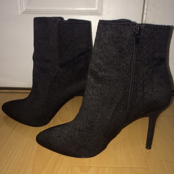 H&M black booties