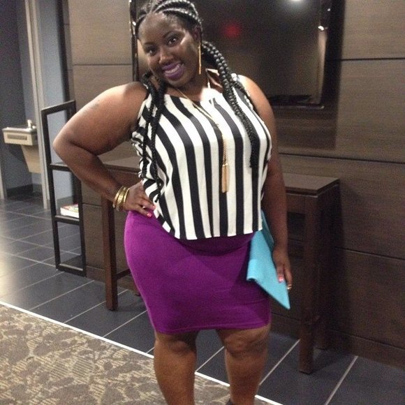 Meet your Posher, Ieishia - Picture 1 of 1