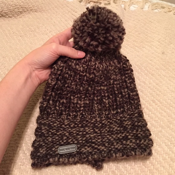 Sale!! Soft crochet beanie by Andrew Marc - Picture 4 of 4