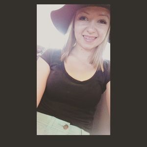 Meet your Posher, Ashlee