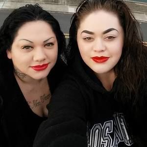 Meet your Posher, Esther