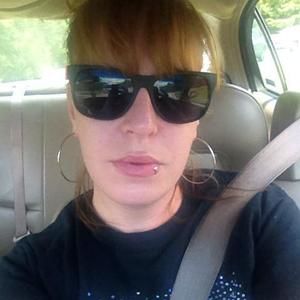 Meet your Posher, Leanne